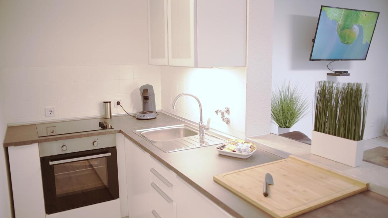 Appartement Im Zentrum Von Langenhagen Mit Netflix Und Tiefgarage Hannover Buitenkant foto